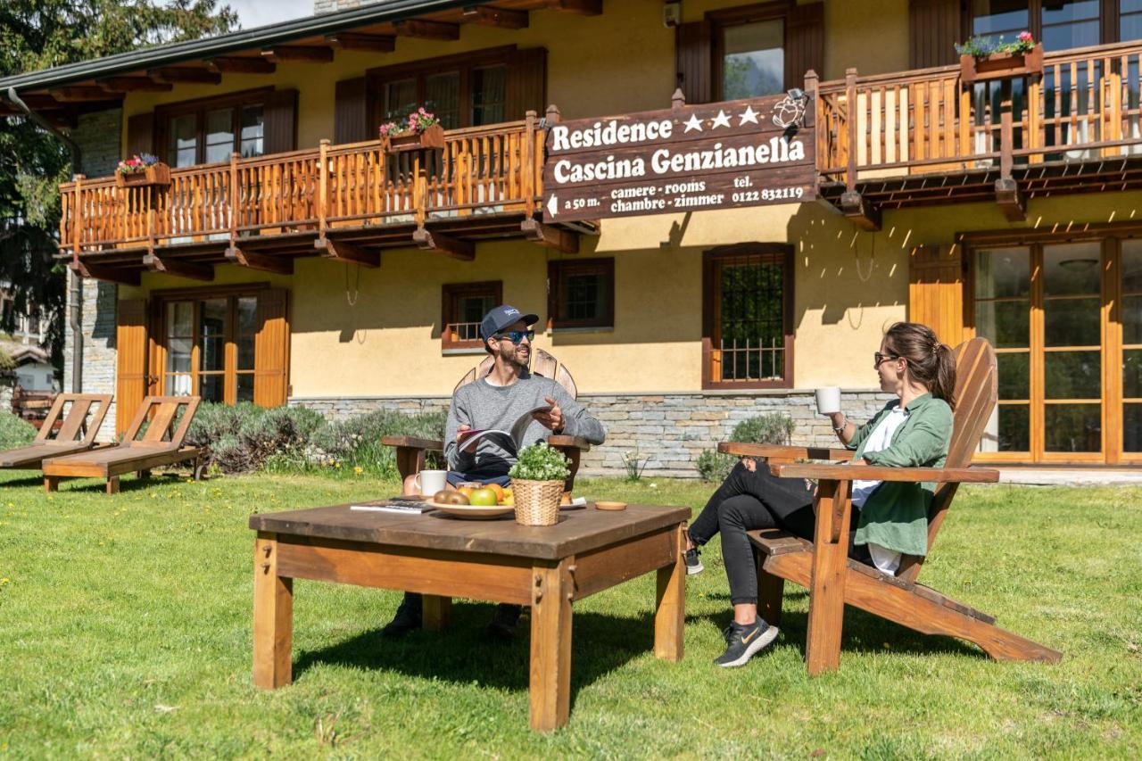 Residence Cascina Genzianella Oulx Exterior foto